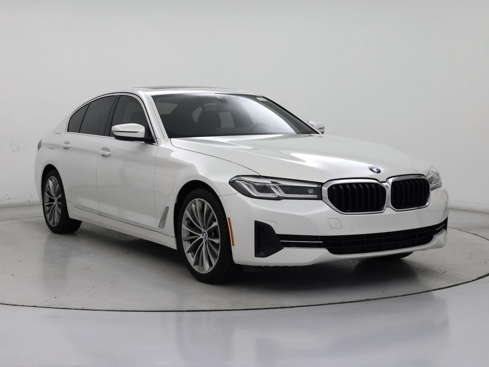 bmw 5 series 2023 WBA53BH01PCM93013 image bmw 5 series 2023 WBA53BH01PCM93013 image